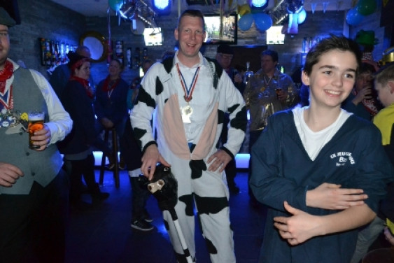 113040314slotbal13_14.jpg