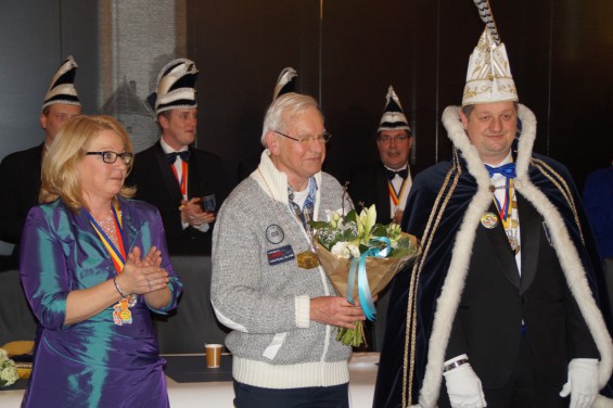 118130215sleuteloverdracht14_15.jpg