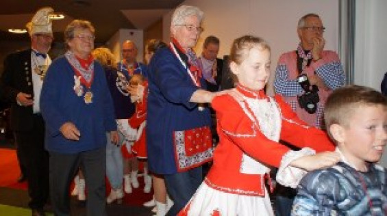 123130215sleuteloverdracht14_15.jpg
