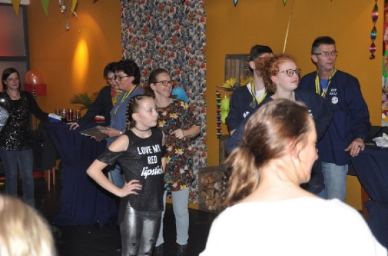 138_2702kidzdisco.jpg