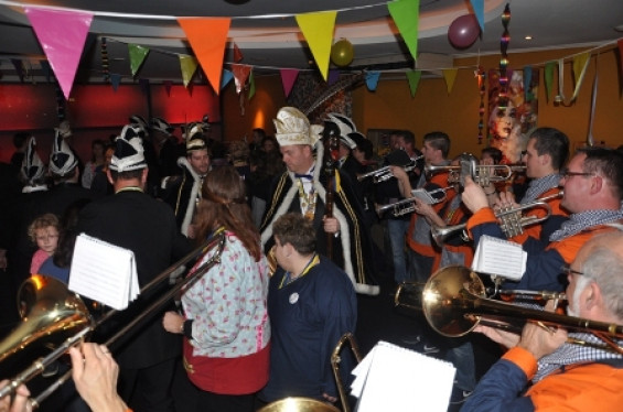 033_2802slotbal.jpg
