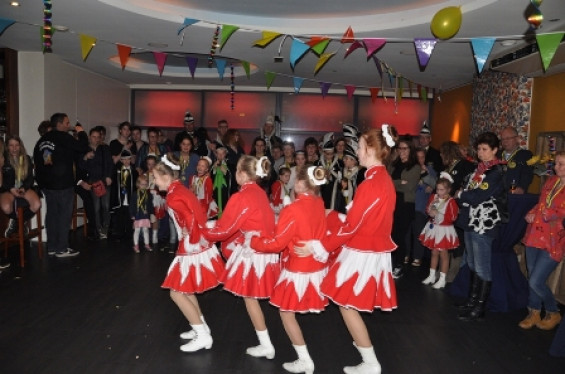 057_2802slotbal.jpg