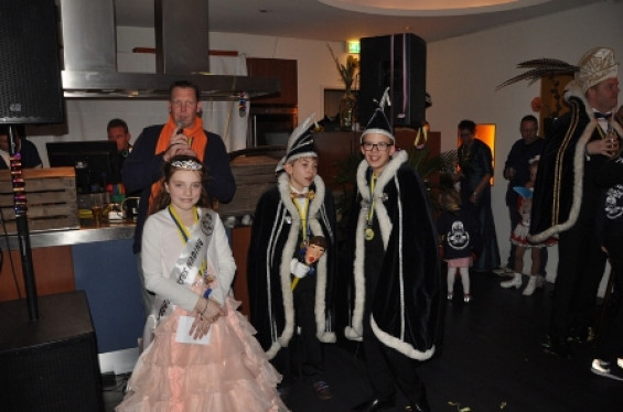 060_2802slotbal.jpg
