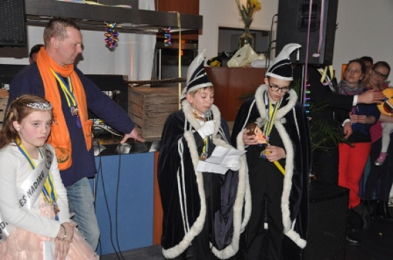 066_2802slotbal.jpg