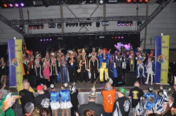 101_2601prinsenbal.jpg