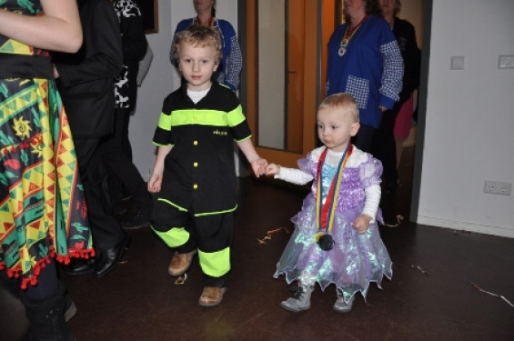 151_0302carnavalsmiddagengel.jpg
