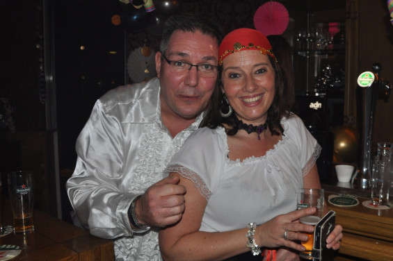 129_20-1502gypsyfeestengel.jpg