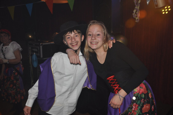 133_20-1502gypsyfeestengel.jpg